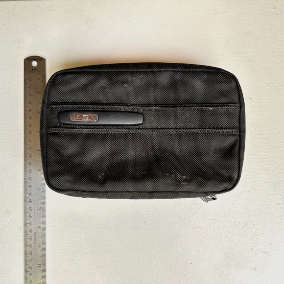 Men's Tumi Dopp Kit- Black w/Red Trim